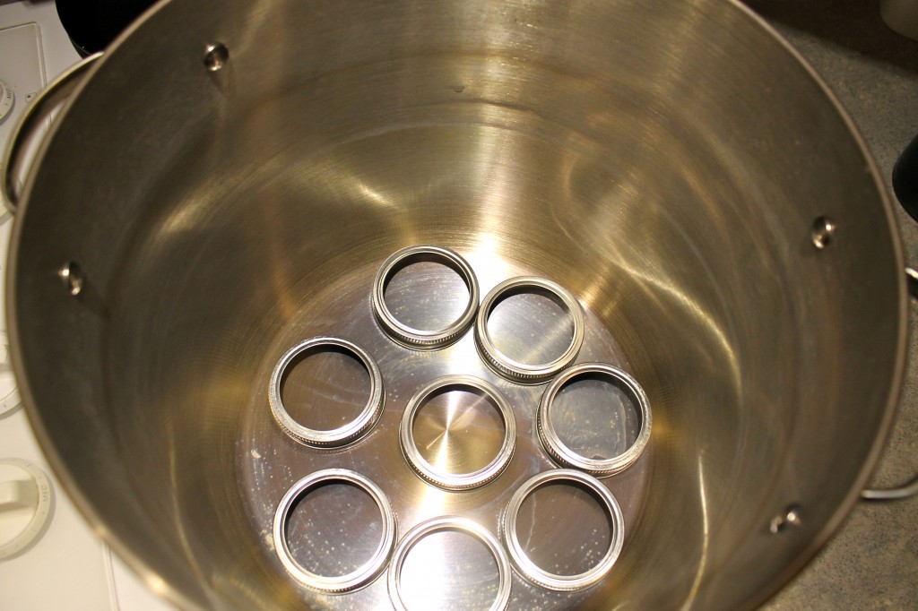 Canning bottom of pot 1024x682 - Now We Are Canning!
