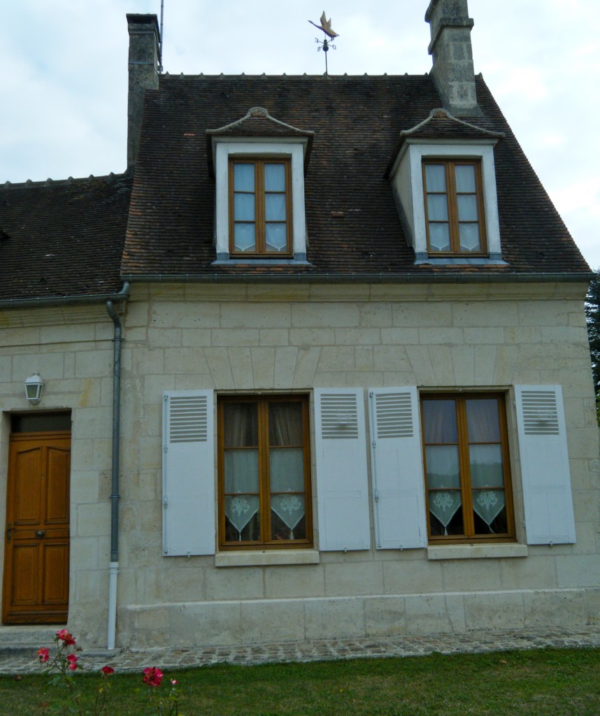dscf0581 858x1024 - The Windows of France