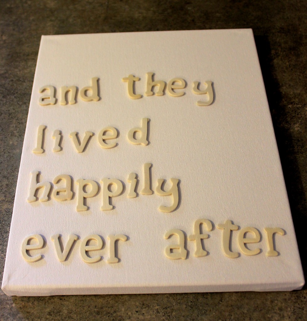 Colorless Art Blog 1 979x1024 - Colorless Art