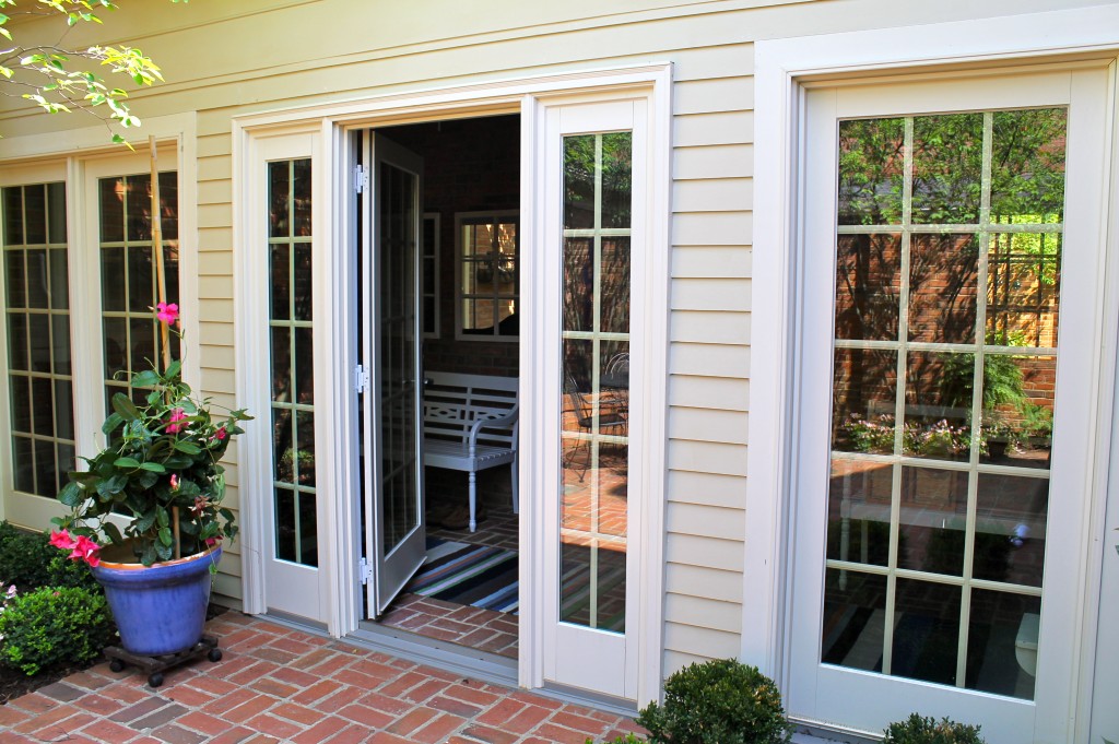 IMG 2858 1024x681 - Adding a Retractable Screen Door