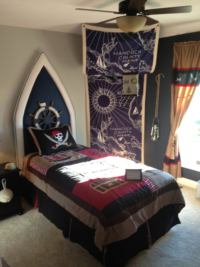 Kids room pirate e1378732758273 768x1024 - Parade of Homes