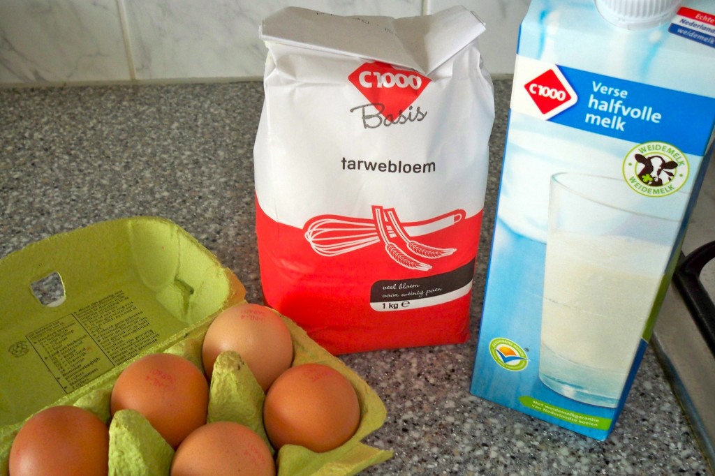 100 0684 1024x682 - How to Make Crepes