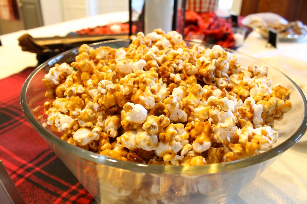 IMG 6871 1024x681 - The Best Caramel Popcorn