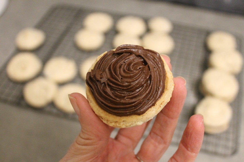 IMG 7338 1024x681 - French Mocha Macarons