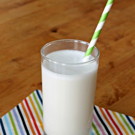 Homemade Almond Milk 275x275 - Homemade Almond Milk Recipe