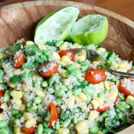 Edamame quinoa salad - The 2 Seasons