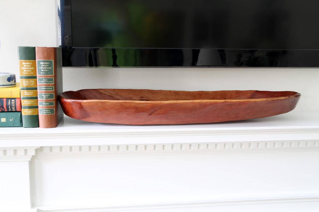 Decorating Around the Television IMG 3232 1024x682 - Decorating Around the Television