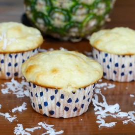 Pina Colada muffins - The 2 Seasons