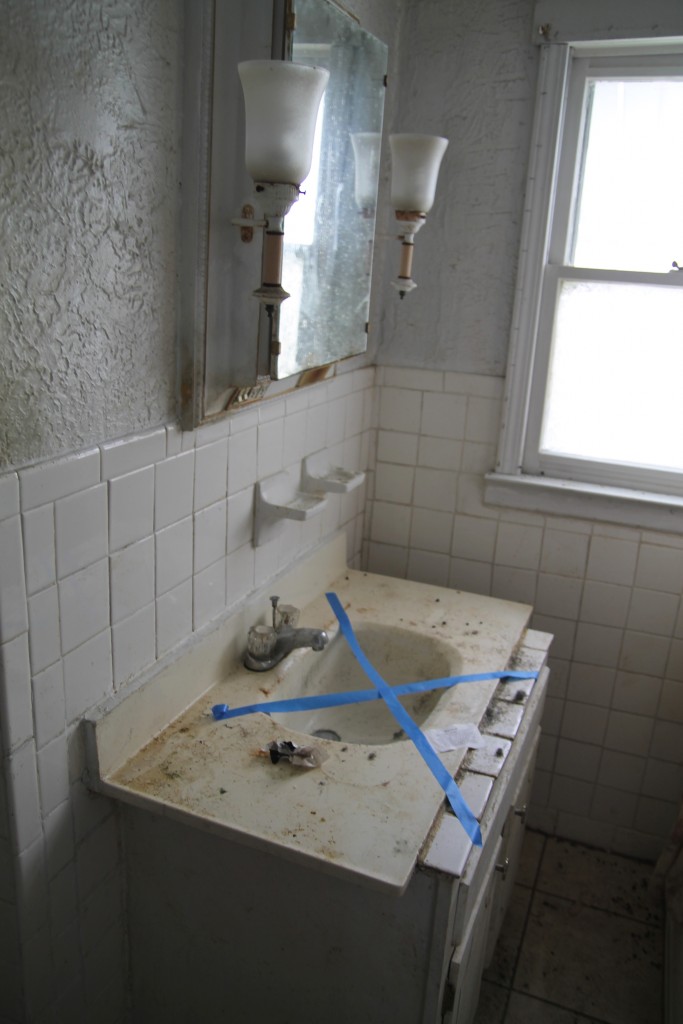 IMG 4825 683x1024 - The Fixer Upper's Interior