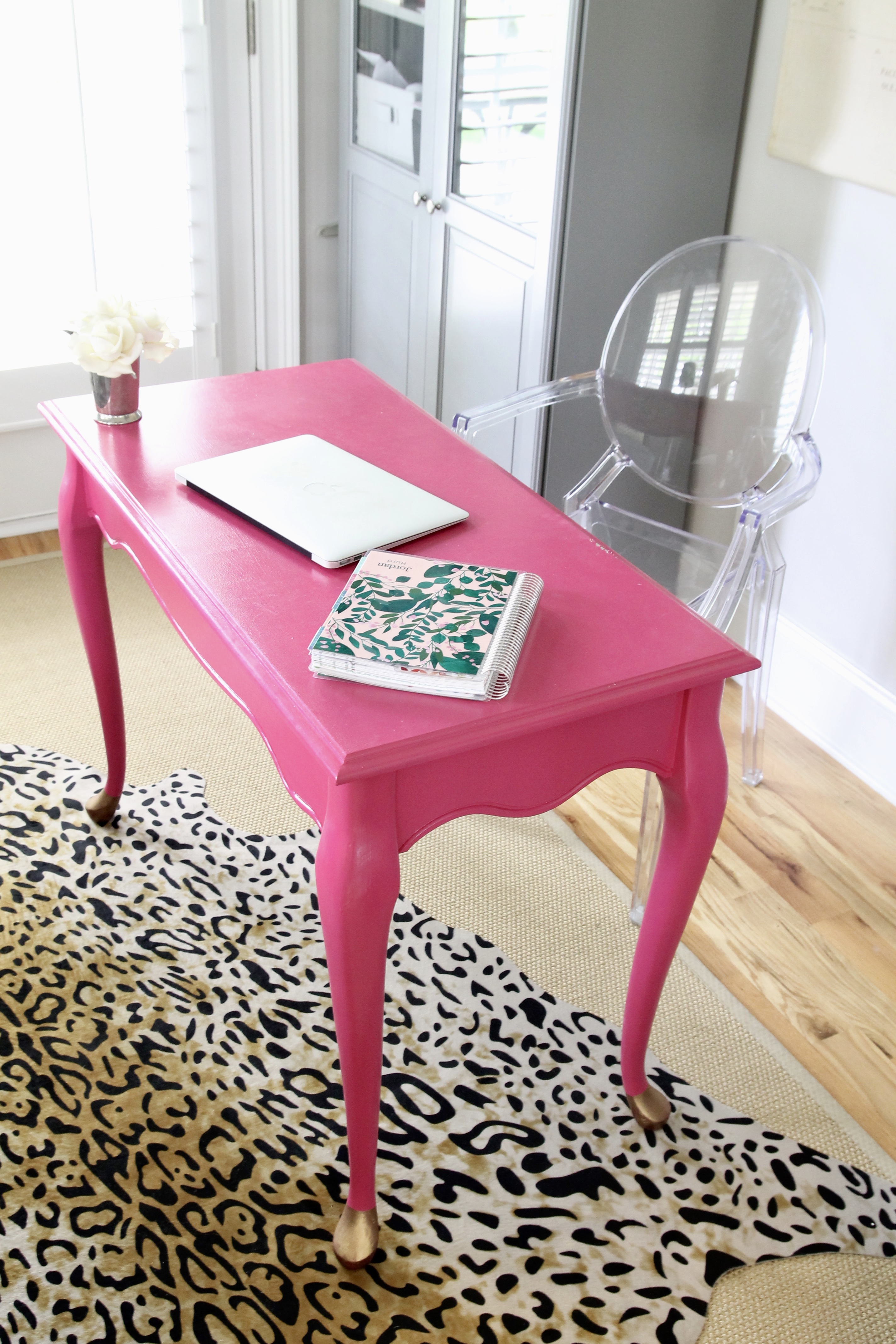 An Easy Way To Update On Old Desk Is With A Bright Bold Paint Color